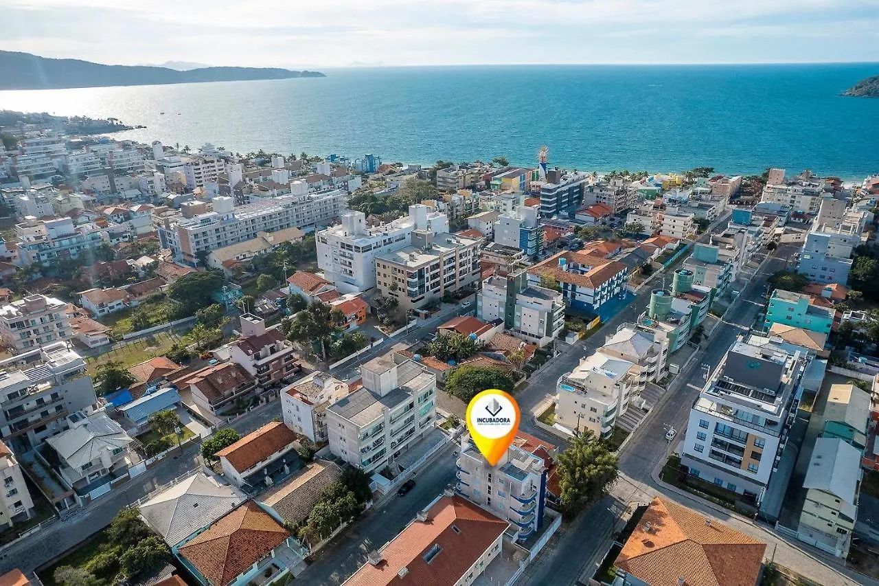 Residencial Edite No Centro De Bombinha Bombinhas